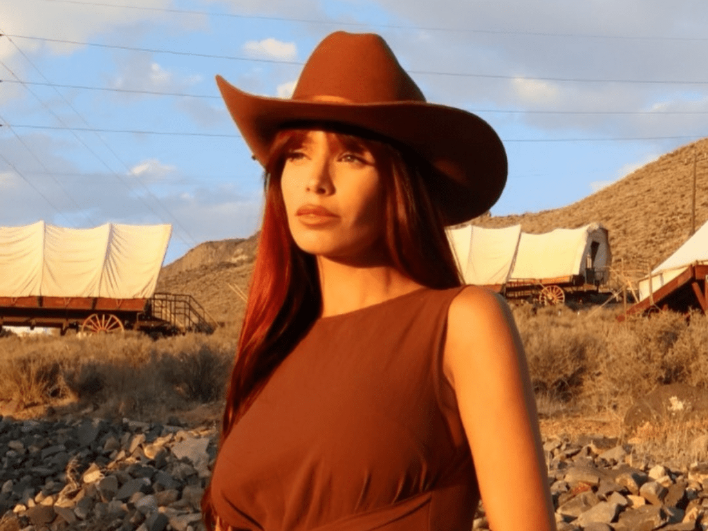 Drove a thousand miles to find my light&nbsp;again.